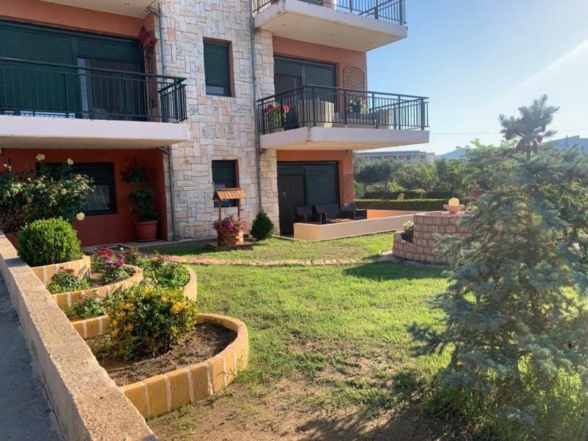 Dora'S Garden Villa Alexandroupoli Bagian luar foto