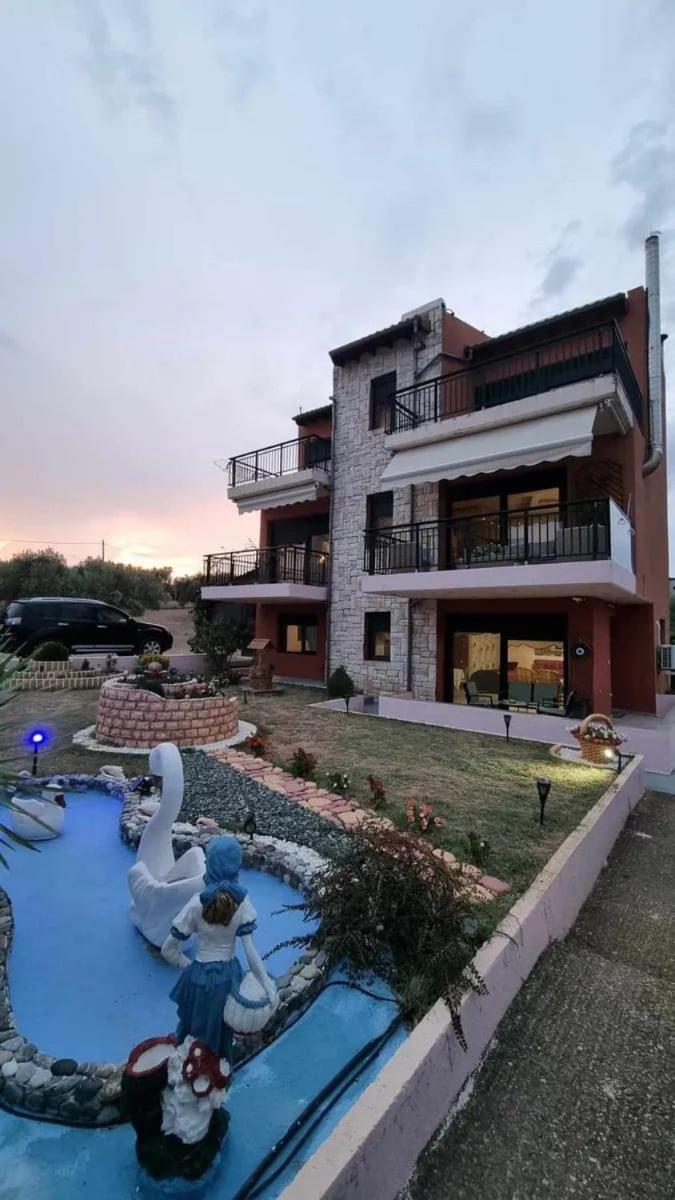 Dora'S Garden Villa Alexandroupoli Bagian luar foto